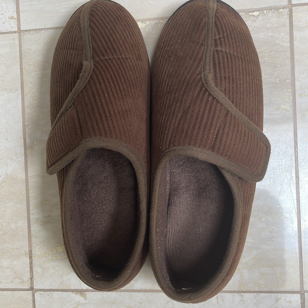 Washable Indoor/Outdoor Slipper-Shoes for Tired or Swollen Feet